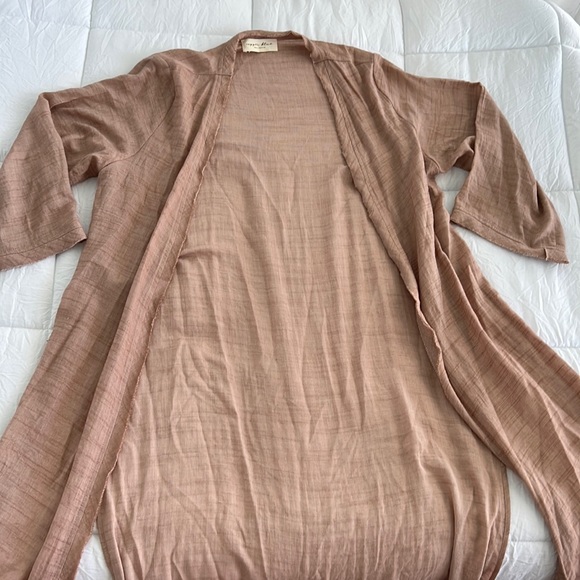 light tan cardigan - Picture 1 of 1
